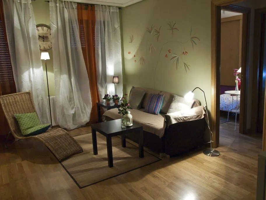 apartamentos turísticos Segovia sala de estar apartamentos turísticos Segovia sala de estar